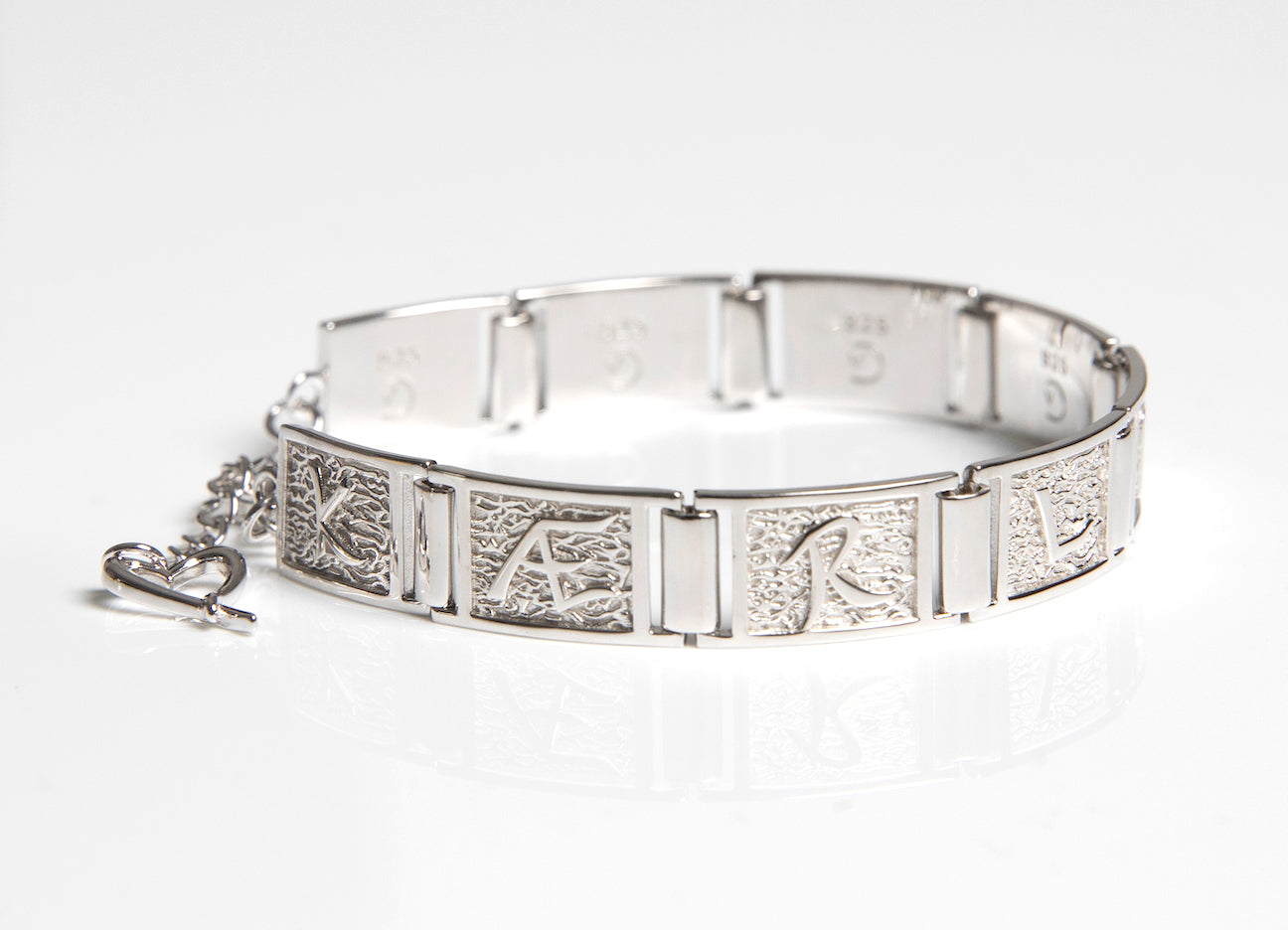 Kærleikur armband frá Veru Design-silfur