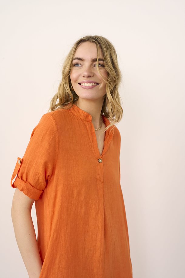 Bellis caftan kjóll frá Cream úr hör- orange